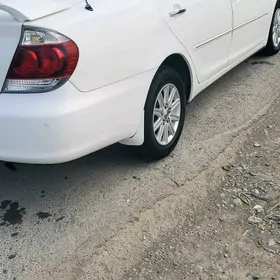 Toyota Camry 2005