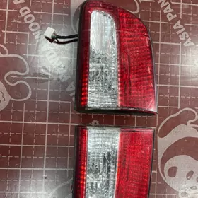 Morda ToyataSienna 2002