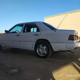 Mercedes-Benz 230E 1993