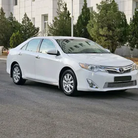 Toyota Camry 2012