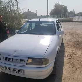 Opel Vectra 1990