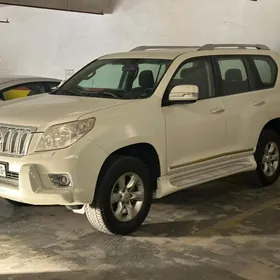Toyota Land Cruiser Prado 2011