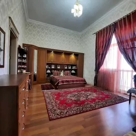 Продаётся Элитная квартира