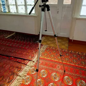 Штатив, треножка