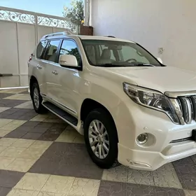 Toyota Land Cruiser Prado 2015