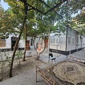 Дом  р- н. Ак-алтын