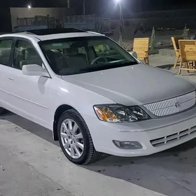 Toyota Avalon 2000