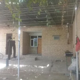 ETAŹ DOM 1NJI ETAŹ