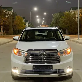 Toyota Highlander 2015