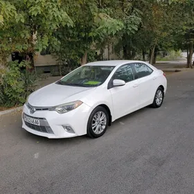 Toyota Corolla 2015