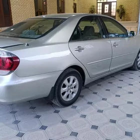 Toyota Camry 2003