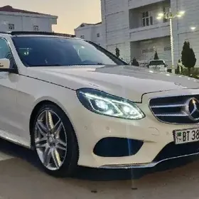 Mercedes-Benz E300 2012