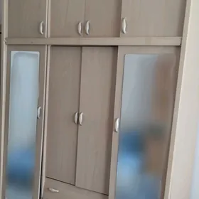 Шифонер,кровать(спальня)