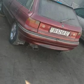 Opel Astra 1992