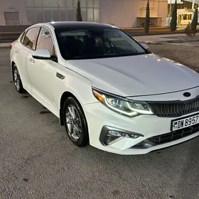 Kia Optima 2020
