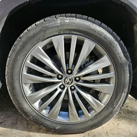 BF Goodrich 235/55/20