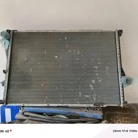 радиатор БМВ