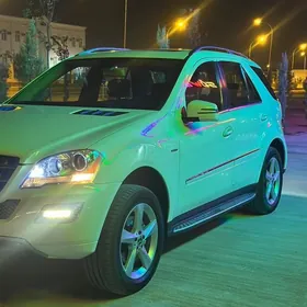 Mercedes-Benz ML350 2014