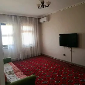 Arenda mir 7/1 9/9 etaz 1 kom