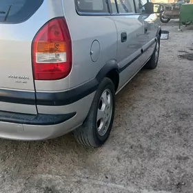 Opel Zafira 2002
