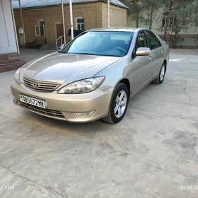 Toyota Camry 2004