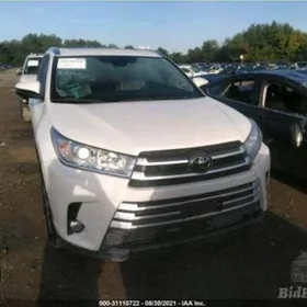 Toyota Highlander 2018