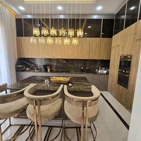 Мир 4 7эт 2ком 65м2