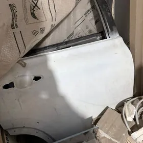 haylandyr gapy sag oñi yzy