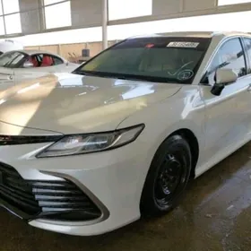 Toyota Camry 2022