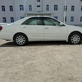 Toyota Camry 2003