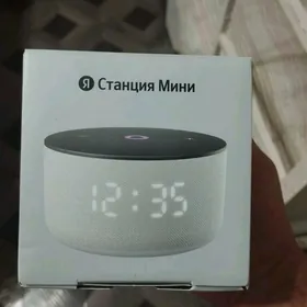 Алиса Яндекс станция