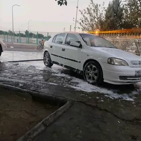 Opel Astra 2002