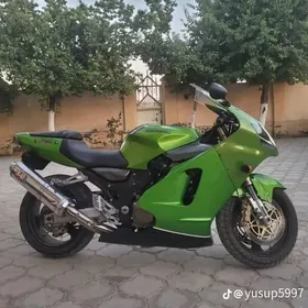 Yamaha Artistic 2006