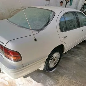 Nissan Cefiro 1995