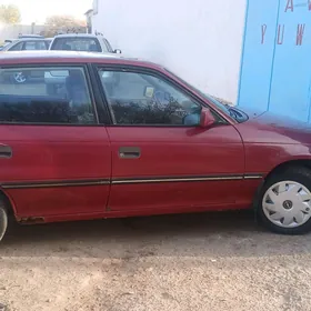 Opel Astra 1992