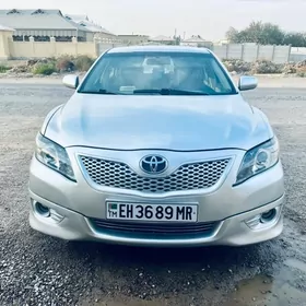 Toyota Camry 2011