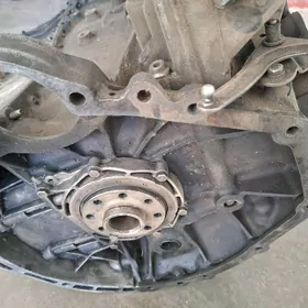 Mersedes-benz/om-661/blok