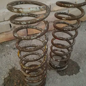 ЛАДА. ПРУЖИН