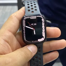 Apple wach 7 series 45m 83