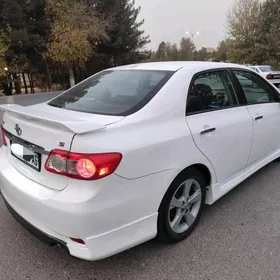 Toyota Corolla 2012