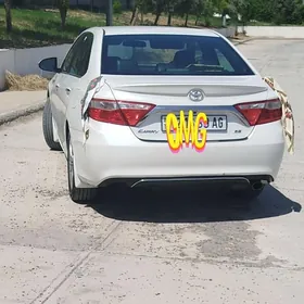 Toyota Camry 2017