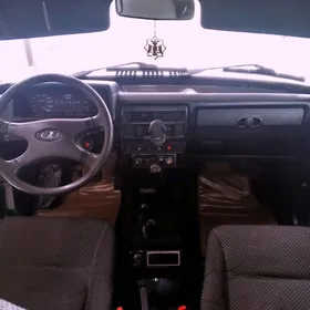 Lada Niva 2008