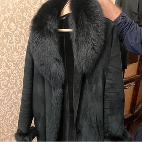 черная дубленка