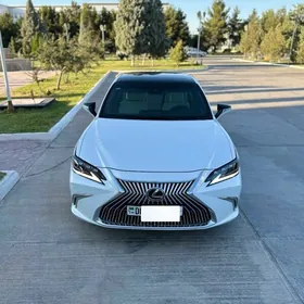 Lexus ES 350 2021