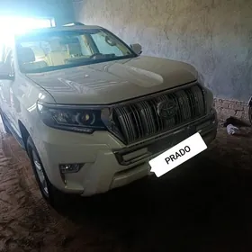 Toyota Land Cruiser Prado 2021