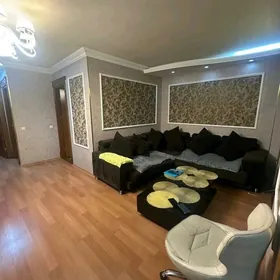 ЦЕНТР4 КОМН2 ЭТАЖ