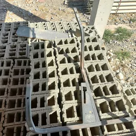 Kronanyñ zapaska goýulýany.