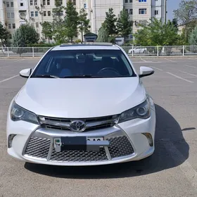 Toyota Camry 2016