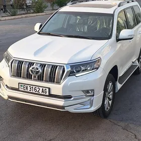 Toyota Land Cruiser Prado 2023