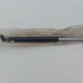 kapot amortizator camry